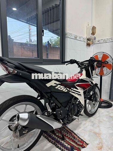 Suzuki Satria F150 Trắng Đỏ Đen 7000km