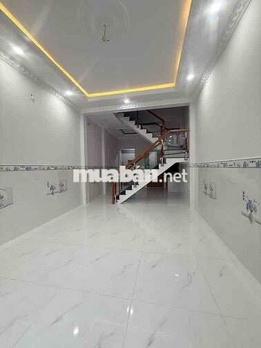 Hẻm 6m TÔ HIỆU & Hoà Bình, 2 Tấm, 4 x 18m, 3 Phòng Ngủ, 3 wc