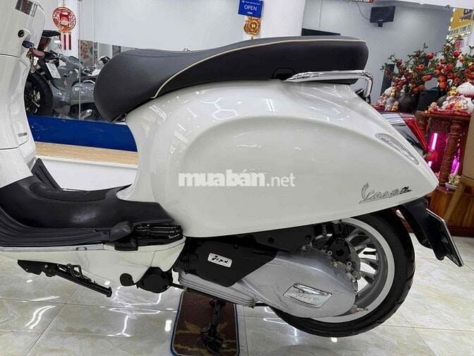 Piaggio Vespa Iget 125 ABS 2020 Trắng