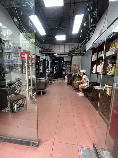 Bán nhà mặt phố Lạc Trung, Hai Bà Trưng 63m, 4 tàng, mt 4.2m. Giá: 38