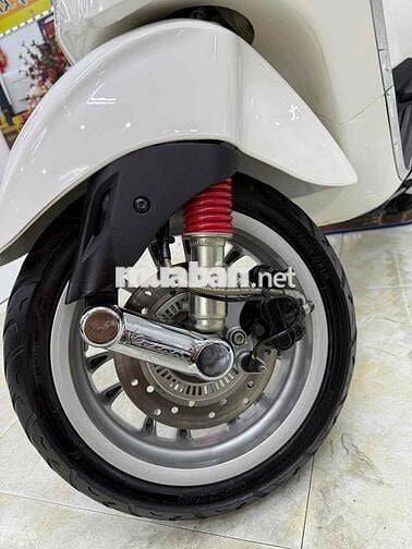 Piaggio Vespa Iget 125 ABS 2020 Trắng
