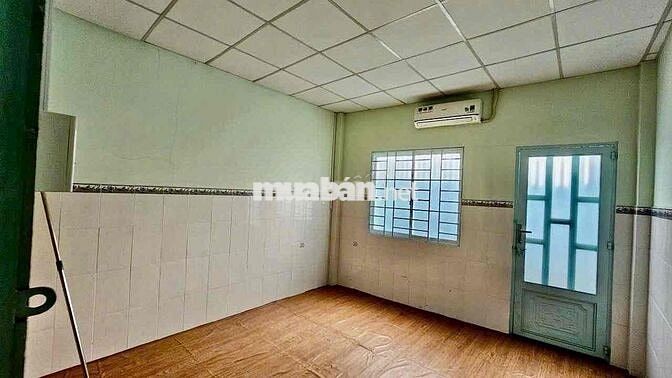 🏡 Nhà cho thuê  phường Chánh Hưng ( p6 q8 cũ) ngay chợ lò than  hẻm 3