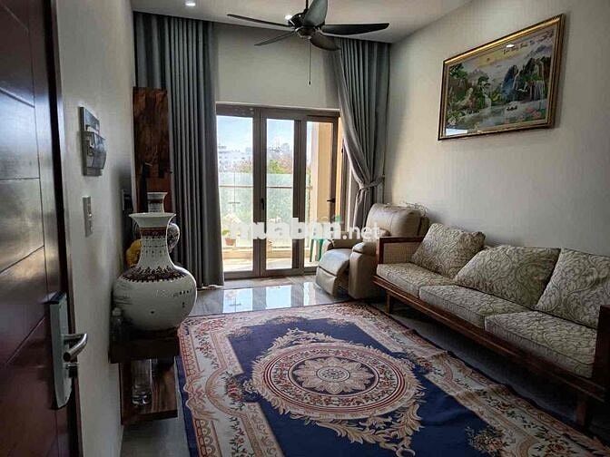 Cho thuê 3PN 200m2 đẹp Goldsea Vũng Tàu