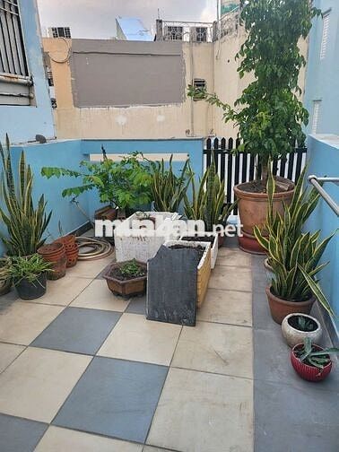Cho thuê nhà Trần Quang Diệu, Quận 3 4x16m 5pm full nội thất- 30 tr