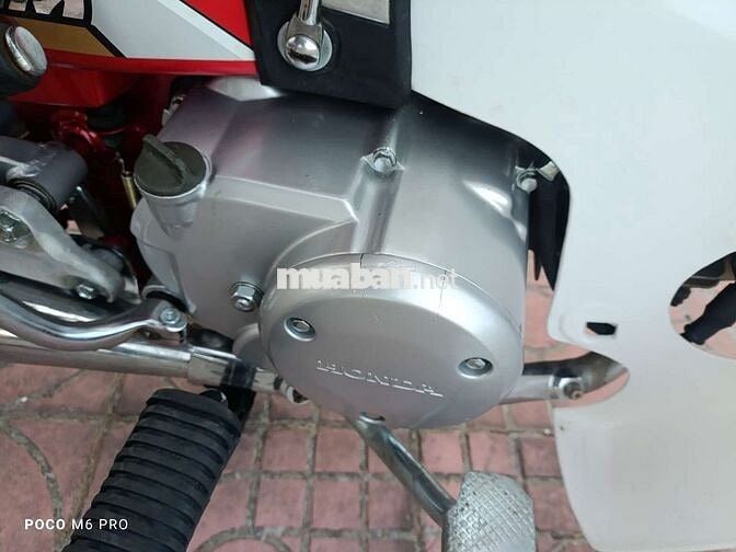 Honda Super Dream Đỏ trắng