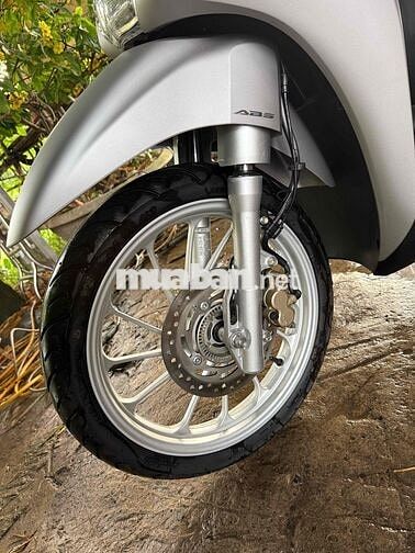 Honda SH Mode 2022 Bạc 9.000 km
