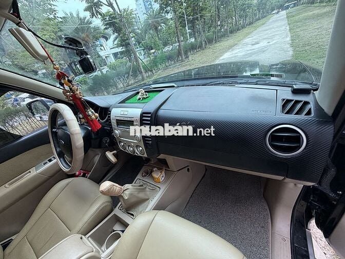 Ford Everest 2009 Dầu Số sàn 263889 km Đen