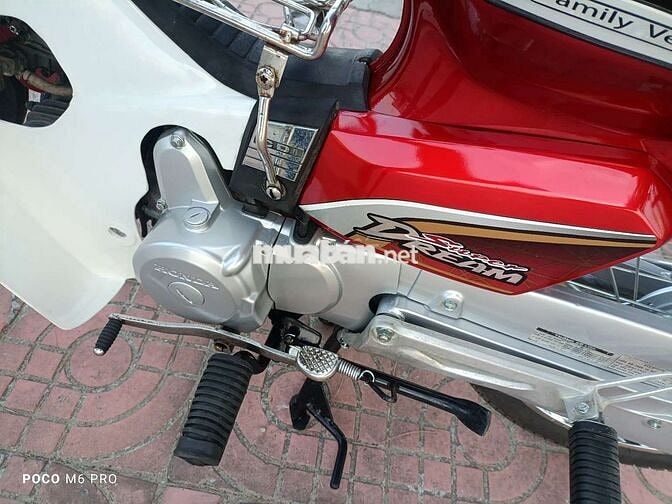 Honda Super Dream Đỏ trắng