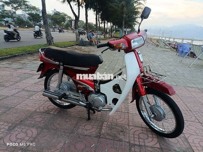 Honda Super Dream Đỏ trắng