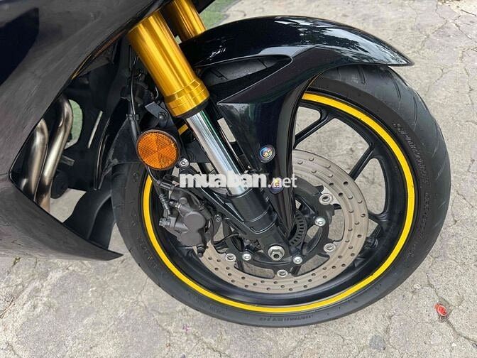 Yamaha R3 2024 Đen 5.000 km độ full đẹp R1 bô xịn