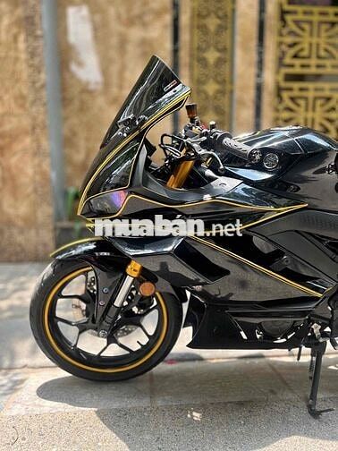 Yamaha R3 2024 Đen 5.000 km độ full đẹp R1 bô xịn