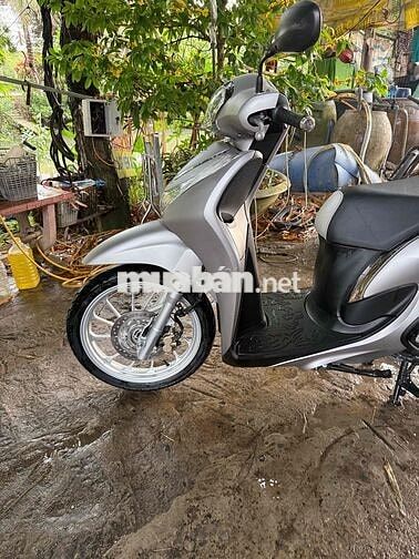 Honda SH Mode 2022 Bạc 9.000 km
