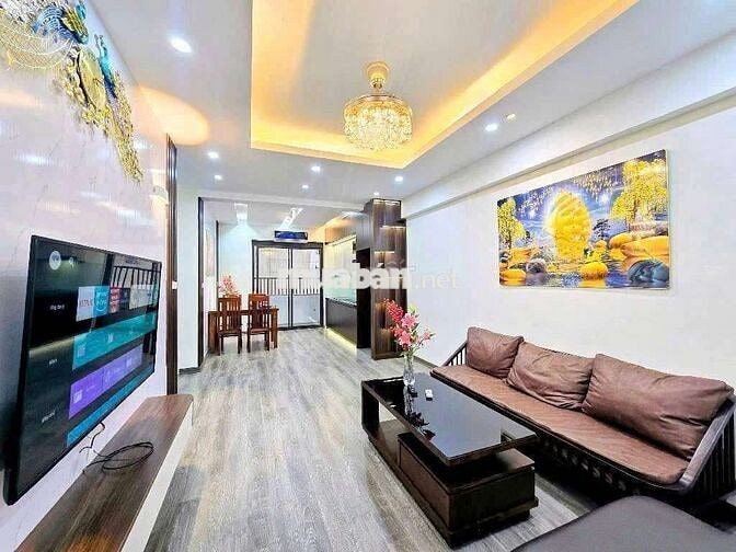 Gia đình trẻ,4 tỷ có ngay CH đẹp Đủ tiện nghi ,ngay trung tâm