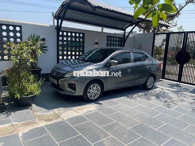Mitsubishi Attrage 2020 Số sàn Xám