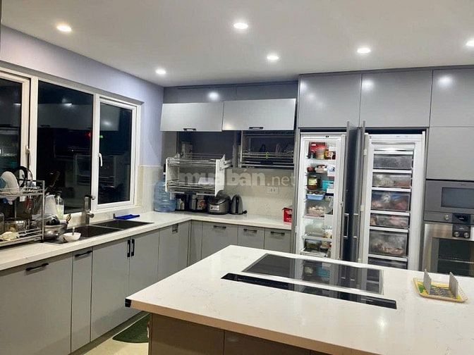 Bán nhà 5 tầng phố Lê Trọng Tấn, Thanh Xuân, phân lô 70m2, ô tô tránh
