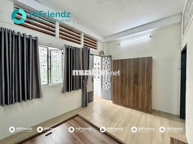 khai trương Căn Hộ 1 phòng ngủ tách bếp ban công và cửa sổ