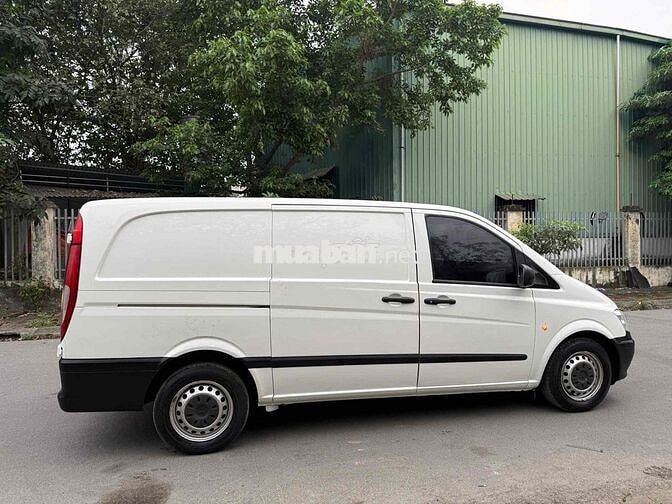 Mercedes-Benz Vito Trắng 2013 3 chỗ