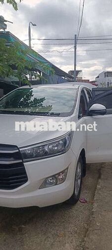 Toyota Innova 7 chỗ Trắng 87673 km