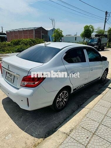 Mitsubishi Attrage 2021 Trắng