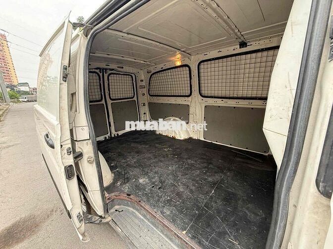 Mercedes-Benz Vito Trắng 2013 3 chỗ