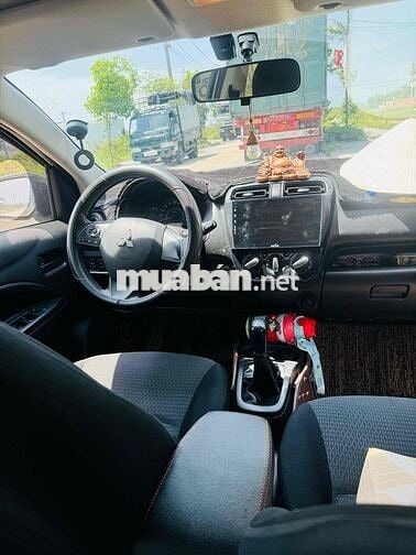 Mitsubishi Attrage 2021 Trắng