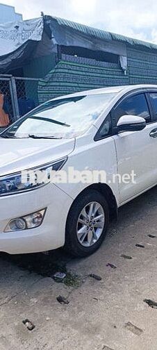 Toyota Innova 7 chỗ Trắng 87673 km