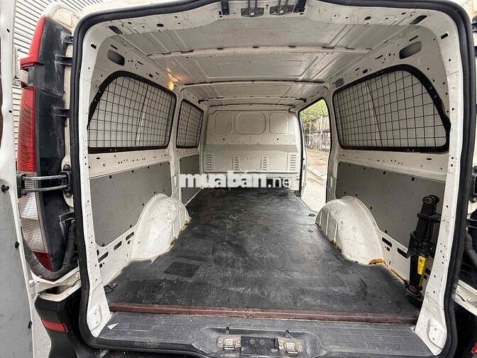 Mercedes-Benz Vito Trắng 2013 3 chỗ