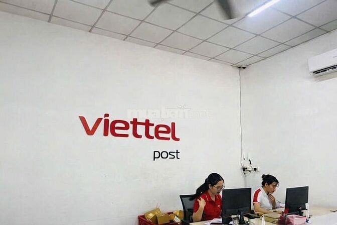 VIETTEL POST LÁI THIÊU TUYỂN NV GIAO HÀNG