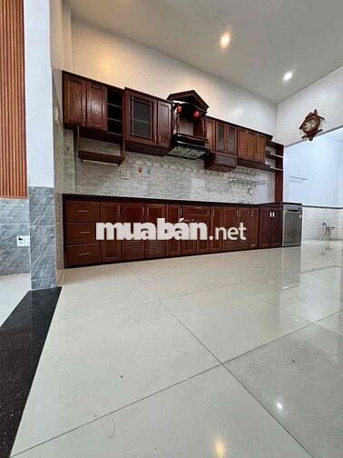 Bán Nhà 3 Mê 3 Tầng Mặt Tiền Hoà An 9 đường 5m5 lề 3m