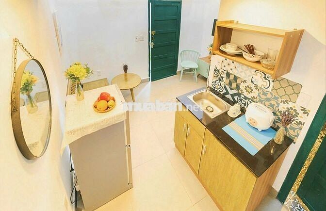 Duplex Gần Ga Sài Gòn- nội thất xinh đẹp-free 2 xe-Trần cao