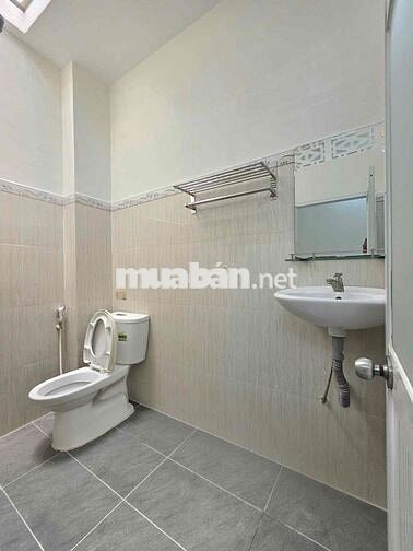 BÁN CĂN NHÀ 75m2 quận 7 GỒM 3 PN NỘI THẤT ĐẦY ĐỦ
