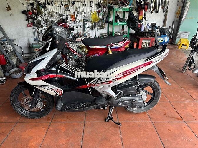 Honda Air Blade 2010 Đen trắng đỏ