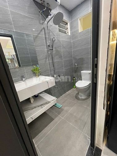 GIÁ RẺ_BÁN NHÀ  2 T X 44M2 SAU LƯNG NHÀ MẶT TIỀN TRẦN CAO VÂN, CHỈ 3.X