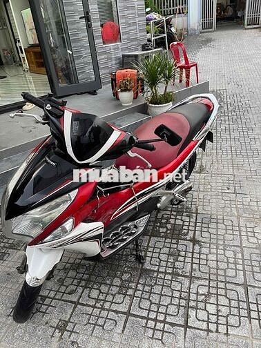 Honda Air Blade 2011 Đỏ trắng đen