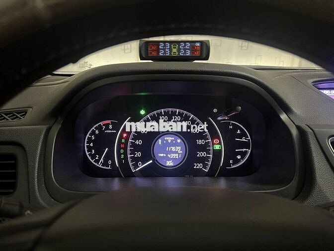 HONDA CR-V 2.4 AT, 2015 màu Titan, 1 đời chủ
