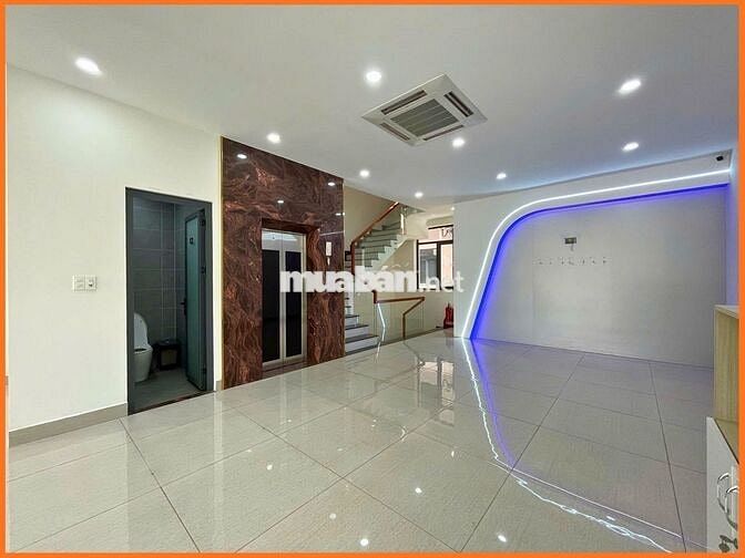 Cho Thuê Mặt Bằng Trệt 7x20,5m Setup Sẵn Nội Thất - Vạn Phúc City