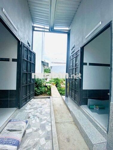 cho thuê nhà kvh tây đô 72mv 1pn. lộ 16m. 5tr5. cổng rào