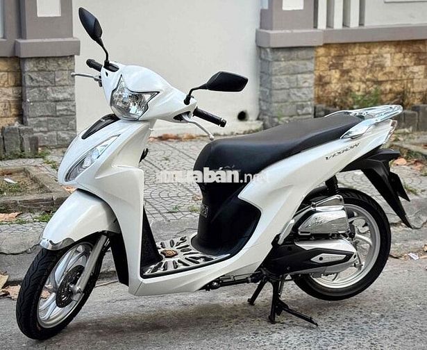 Honda Vision 2022 đời mới màu trắng rin cực đẹp .