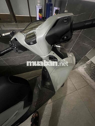 Honda SH Bạc 8800 km