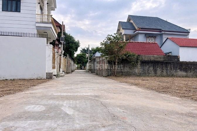 Đất chính chủ bán gấp 86m2 giá 950tr tại xã Tân Phú Trung. Giáp HM
