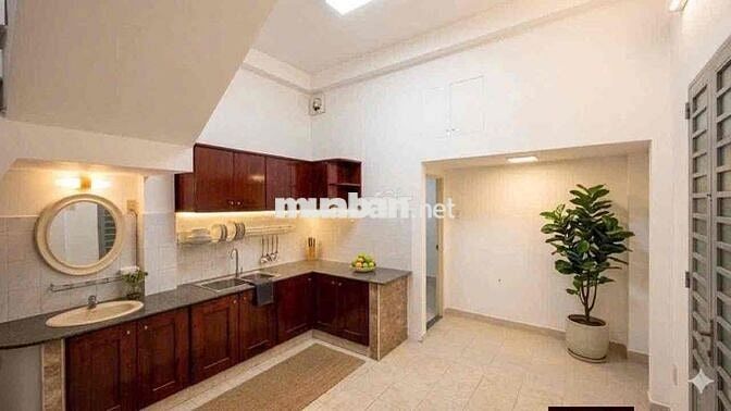 Cho thuê nhà nguyên căn Đường Nguyễn Đình Chiểu P4 Quận 3