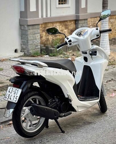 Honda Vision 2022 đời mới màu trắng rin cực đẹp .