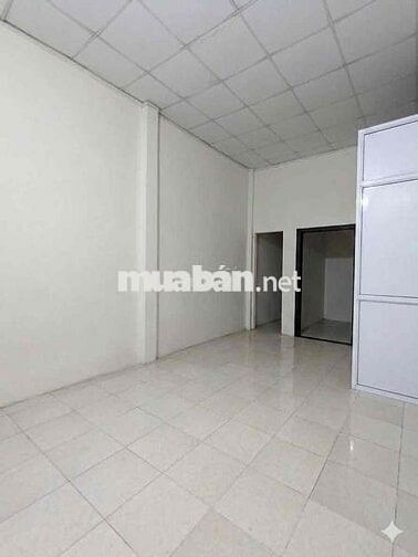 BÁN NHÀ HÓC MÔN 70m2 NHỈNH 3 TỶ , HXH , ĐẦY ĐỦ CÔNG NĂNG CHO GIA ĐÌNH.