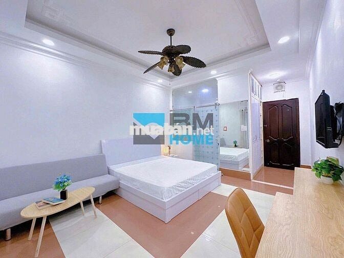 Căn Hộ Full Nội Thất Tách Bếp tại CMT8,Quận 1