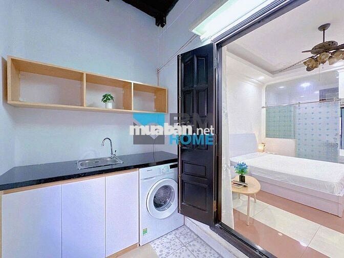 Căn Hộ Full Nội Thất Tách Bếp tại CMT8,Quận 1