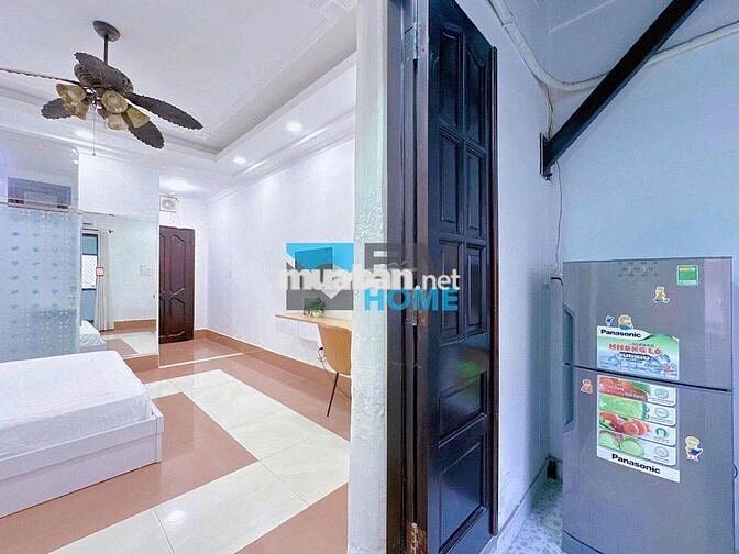 Căn Hộ Full Nội Thất Tách Bếp tại CMT8,Quận 1