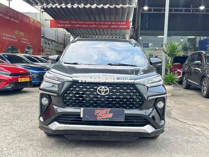Toyota Veloz CVT 2022 72.000 km Đen giá mềm