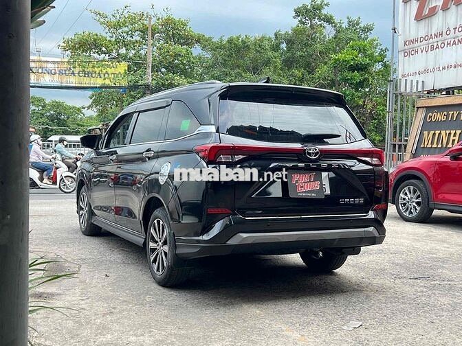 Toyota Veloz CVT 2022 72.000 km Đen giá mềm