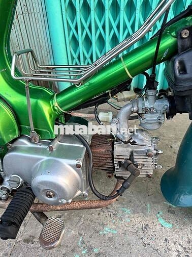 Honda Cub cánh én 50cc Xanh lá