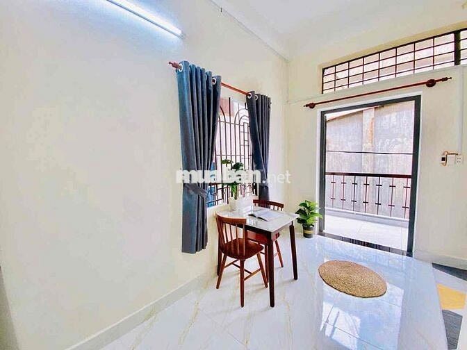 1 PHÒNG NGỦ FULL NỘI THẤT - CÓ BANCOL - CÓ MÁY GIẶT RIÊNG